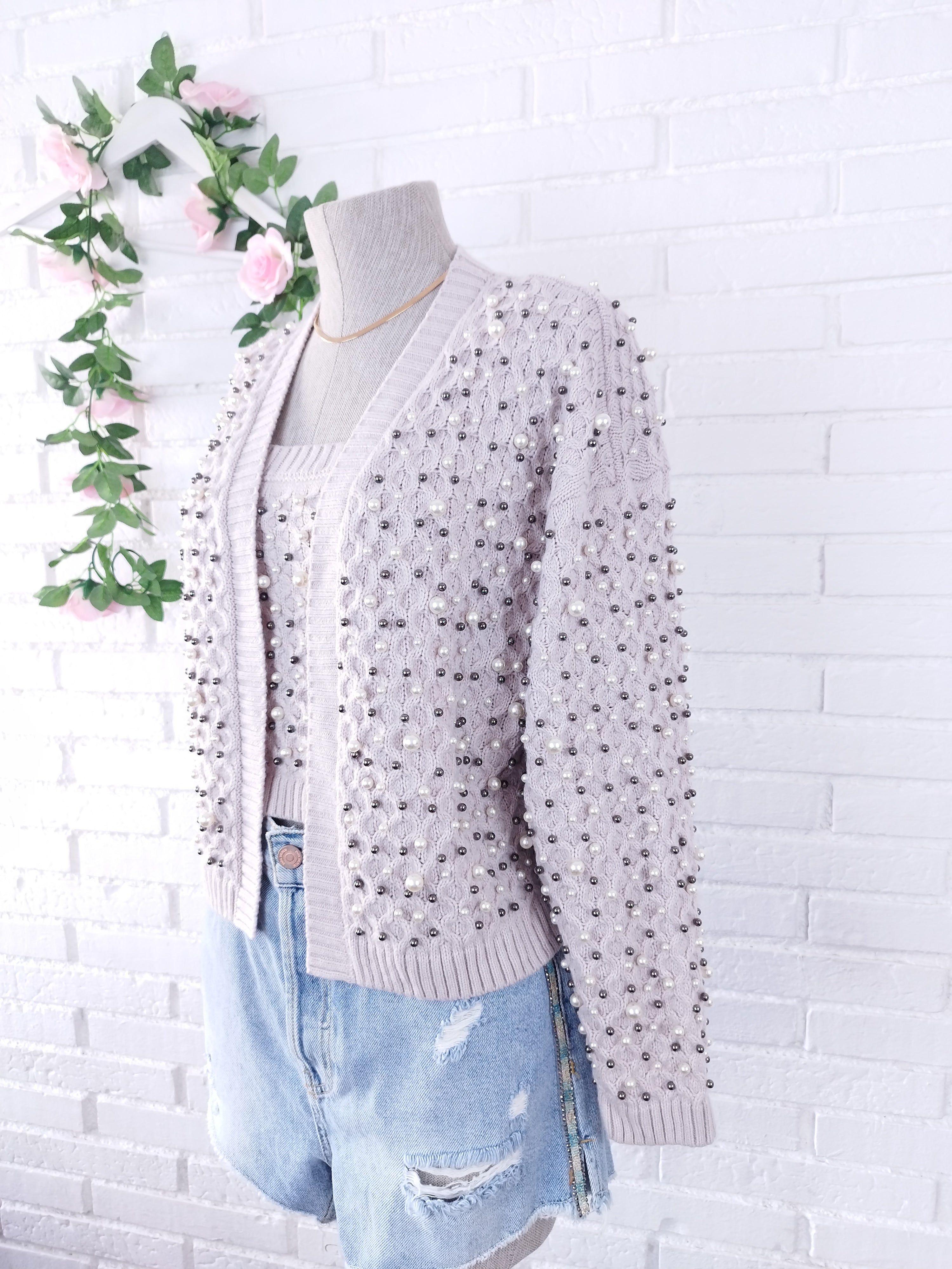Conjunto de ZARA Cárdigan + Top Punto Trenzado con Perlas