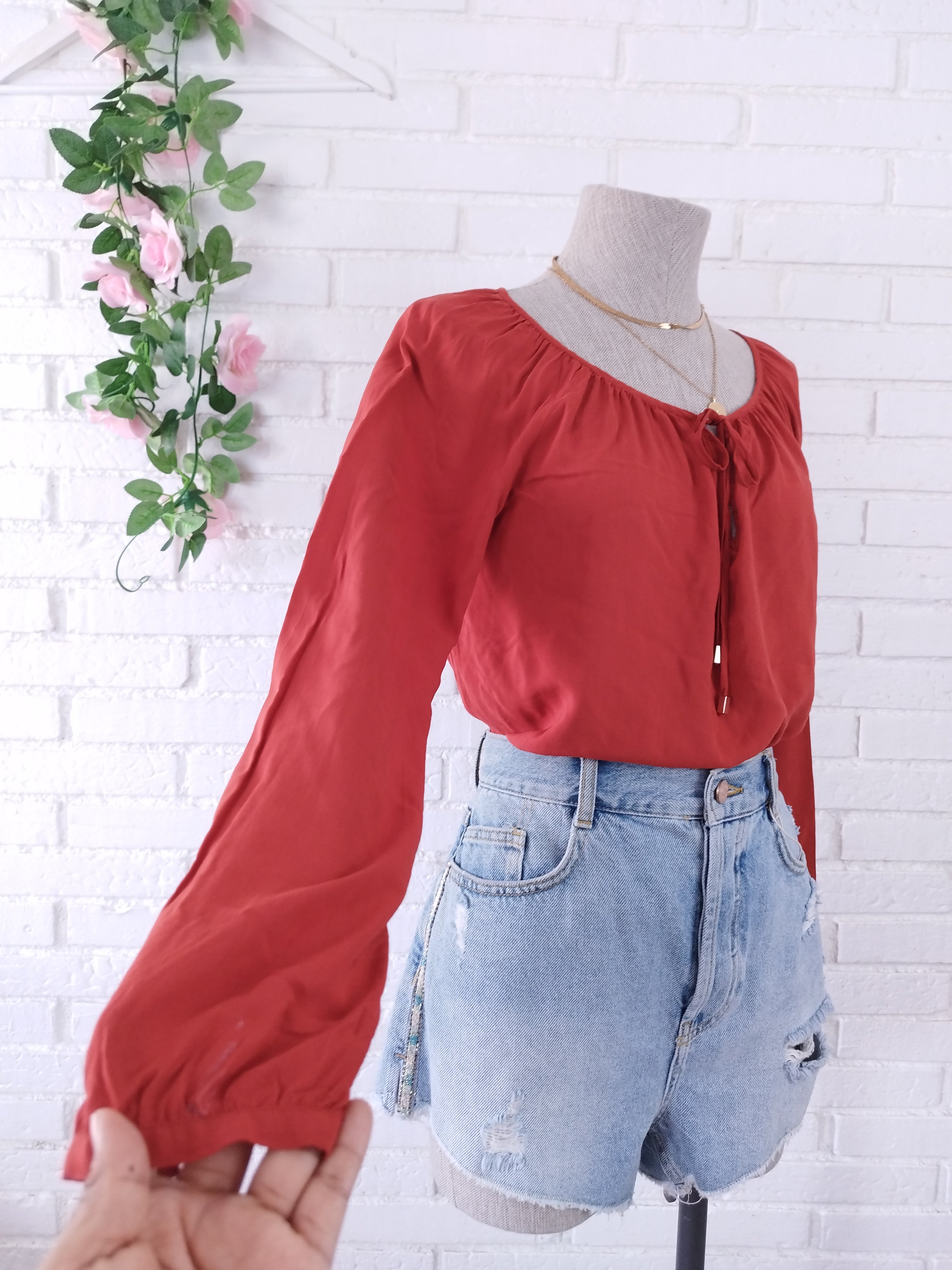 Blusa HALLHUBER Fluida mangas largas