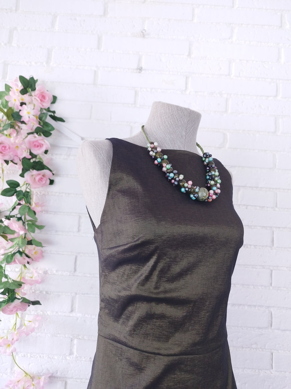 Vintage 90s Satin Party Dress — Open Back, Chain Straps, Round Neck & Fitted Silhouette