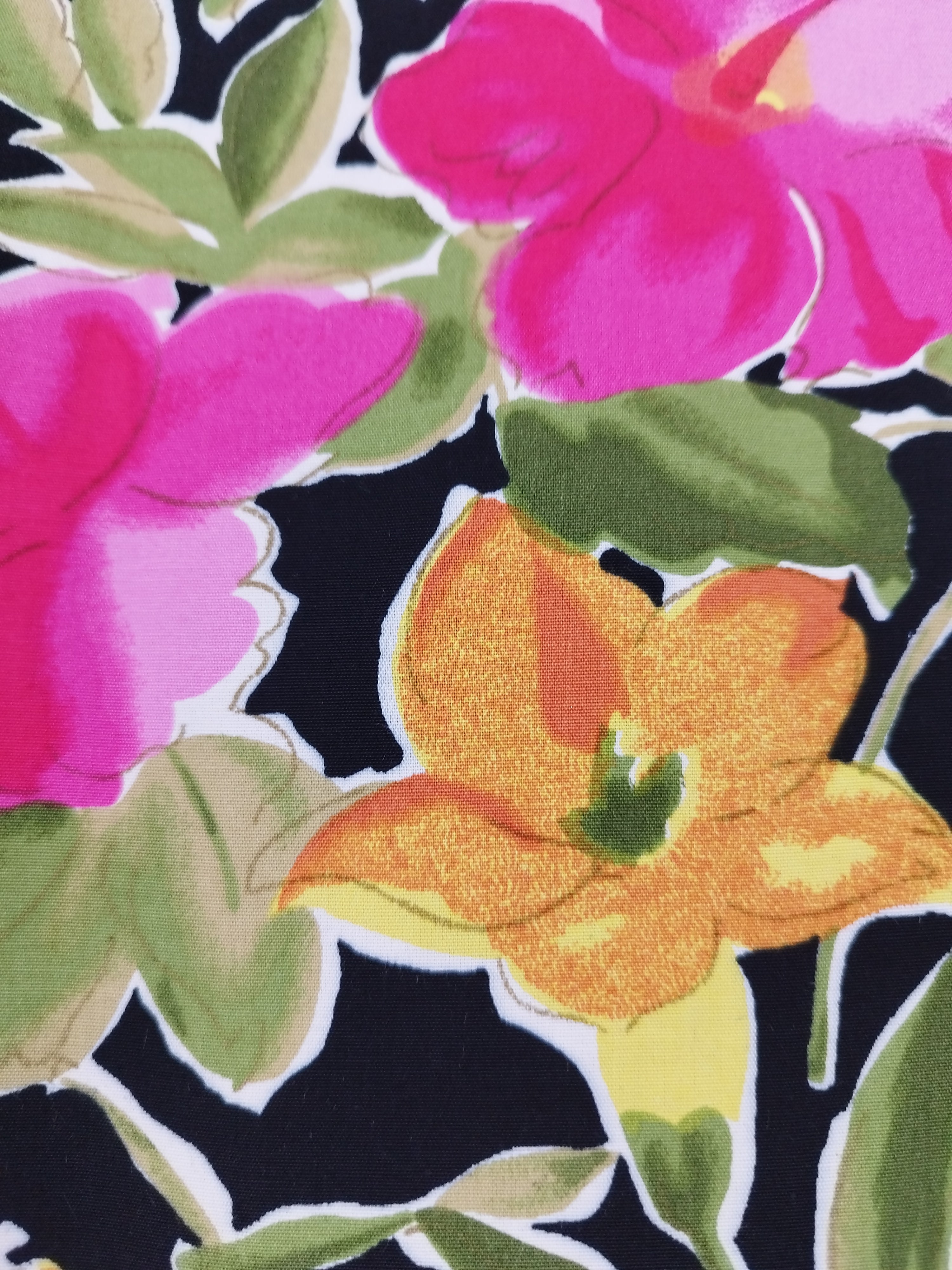 Vintage 90s Blouse — Short Sleeves, Square Neck & Summer Floral Print