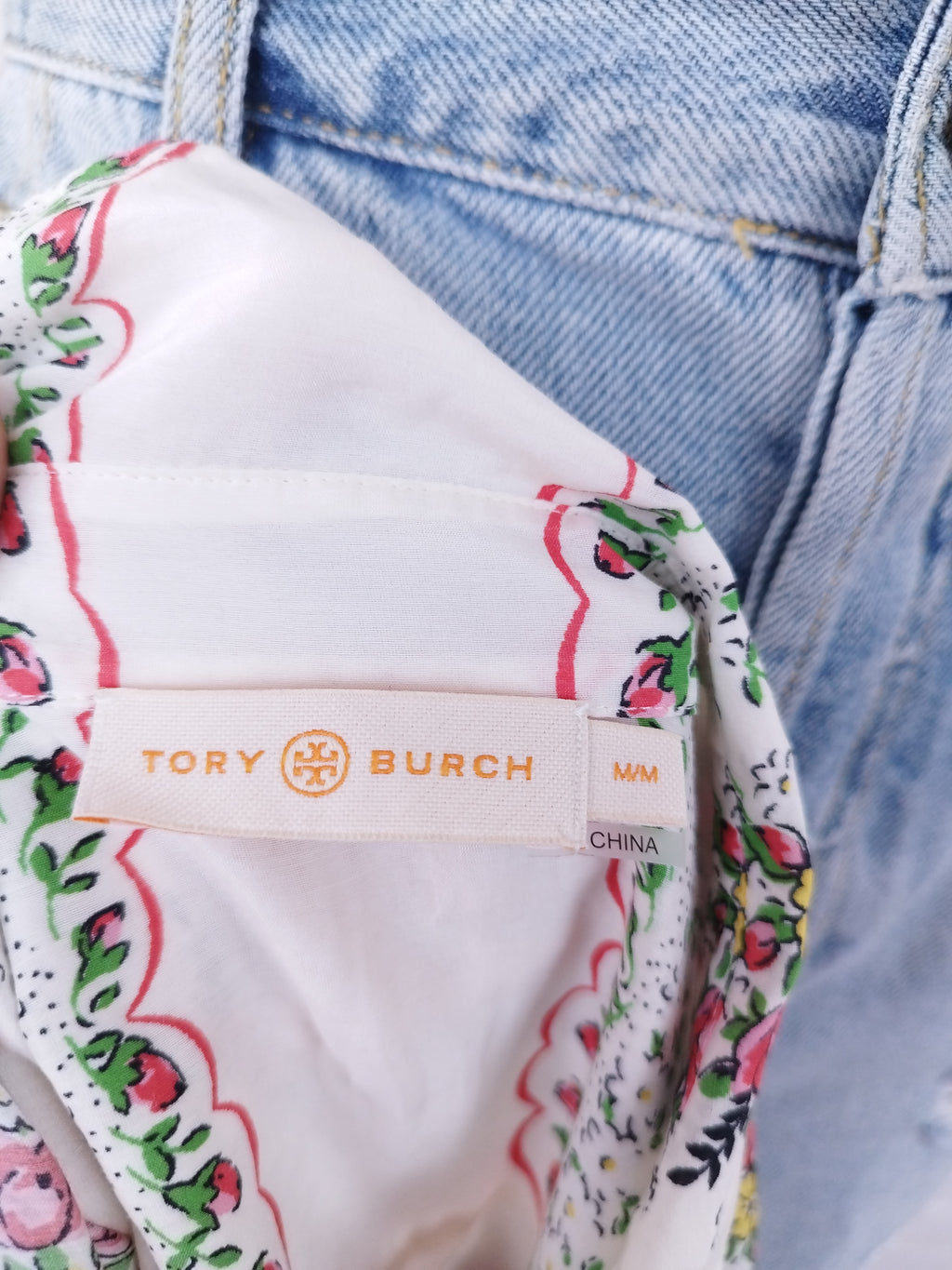 Blusa Larga TODY BURCH Floral Ligera