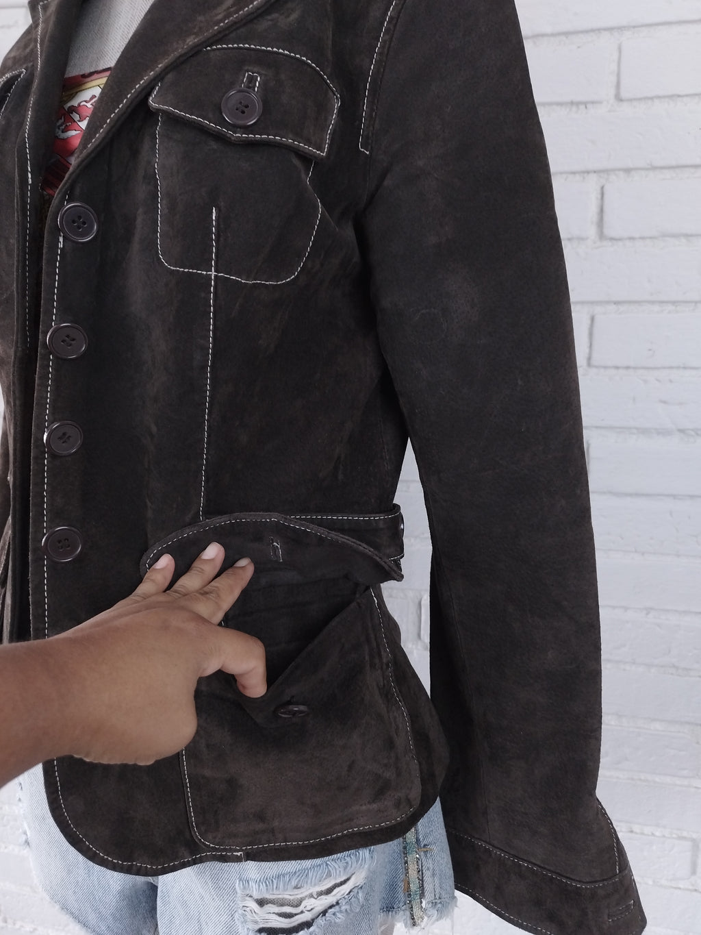 Vintage 90s Suede Blazer — Brown Leather, White Stitching & 4 Pockets