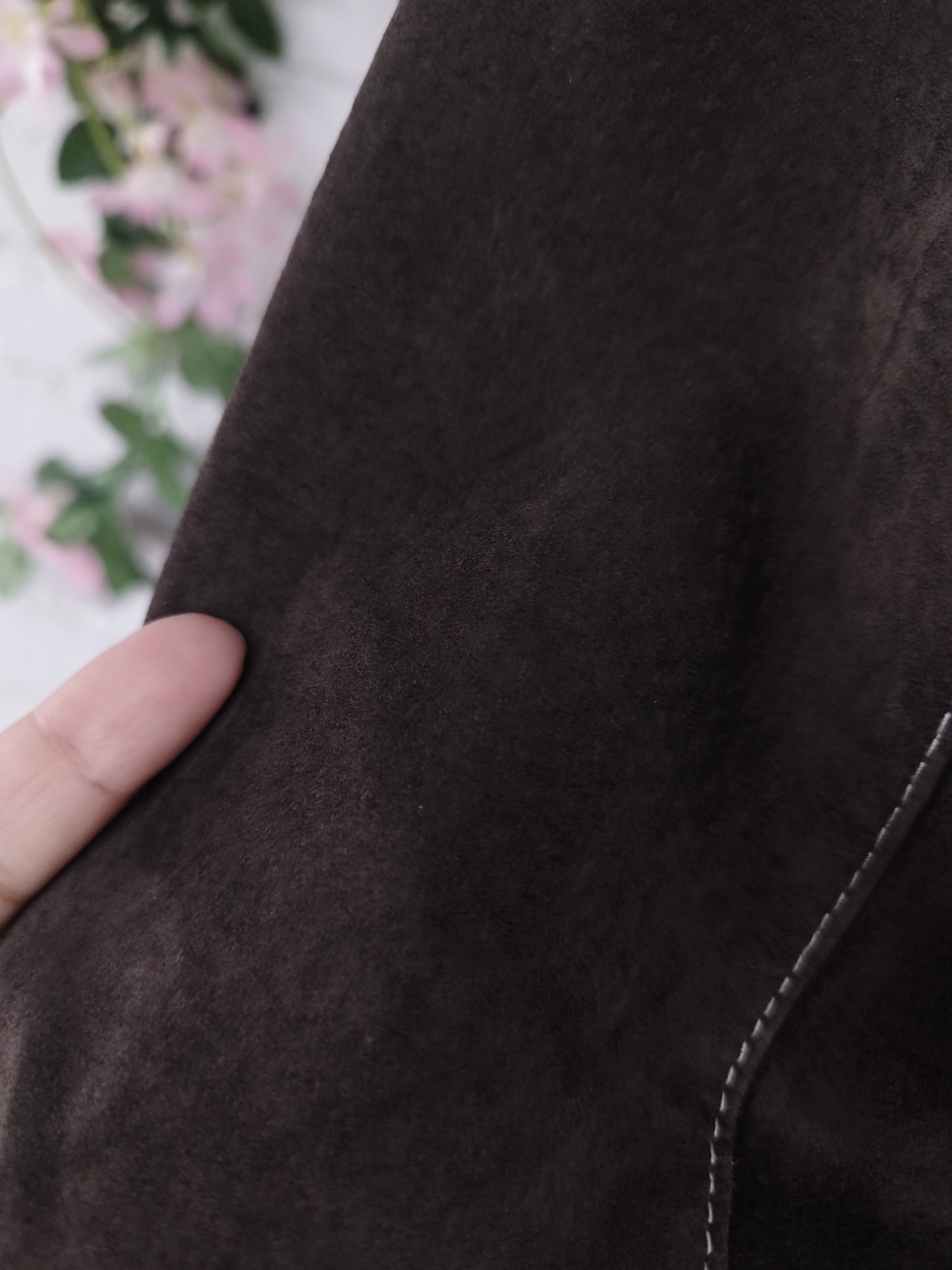 Vintage 90s Suede Blazer — Brown Leather, White Stitching & 4 Pockets