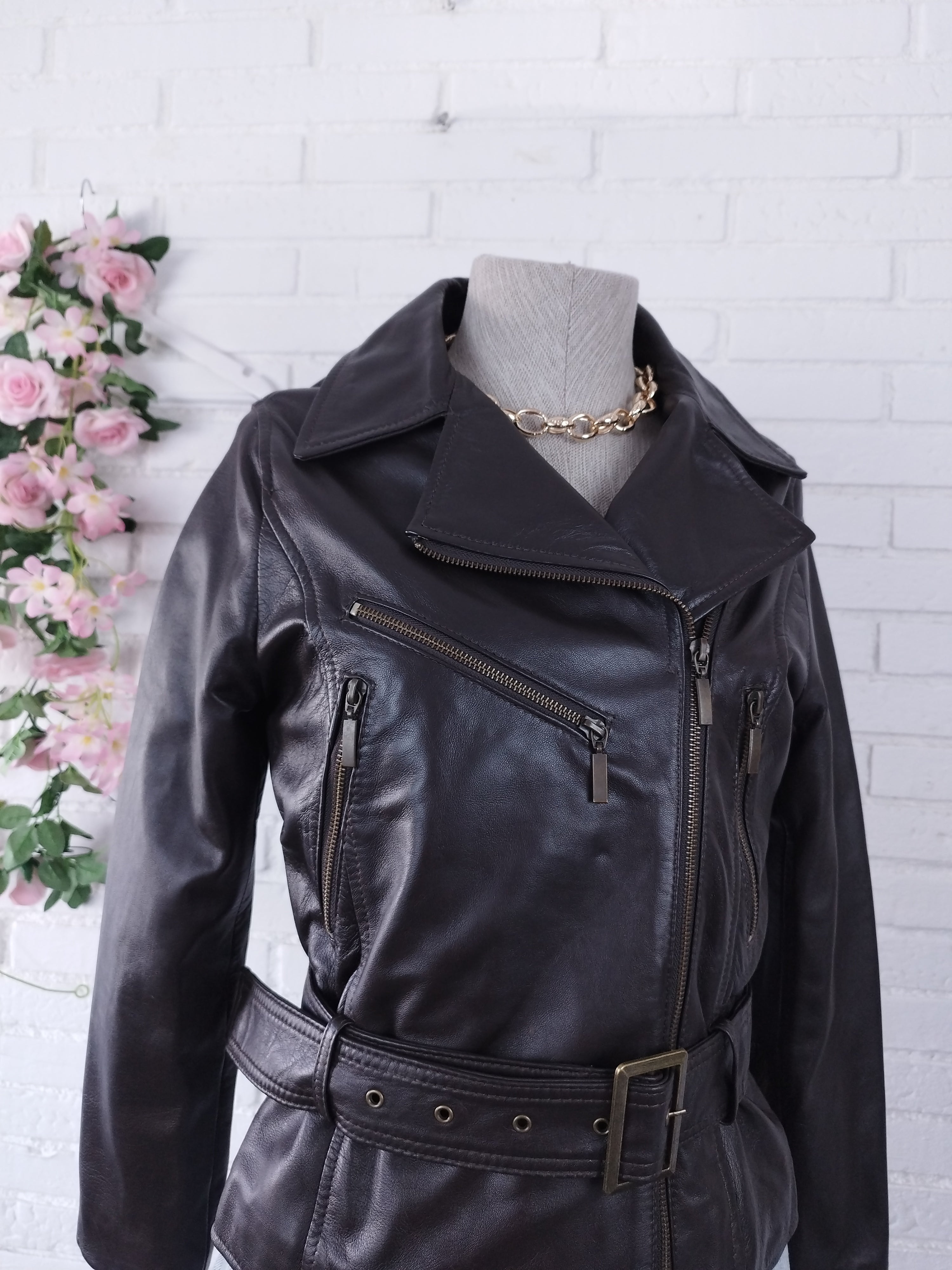 Vintage 90s Leather Jacket — Brown Moto Street Style