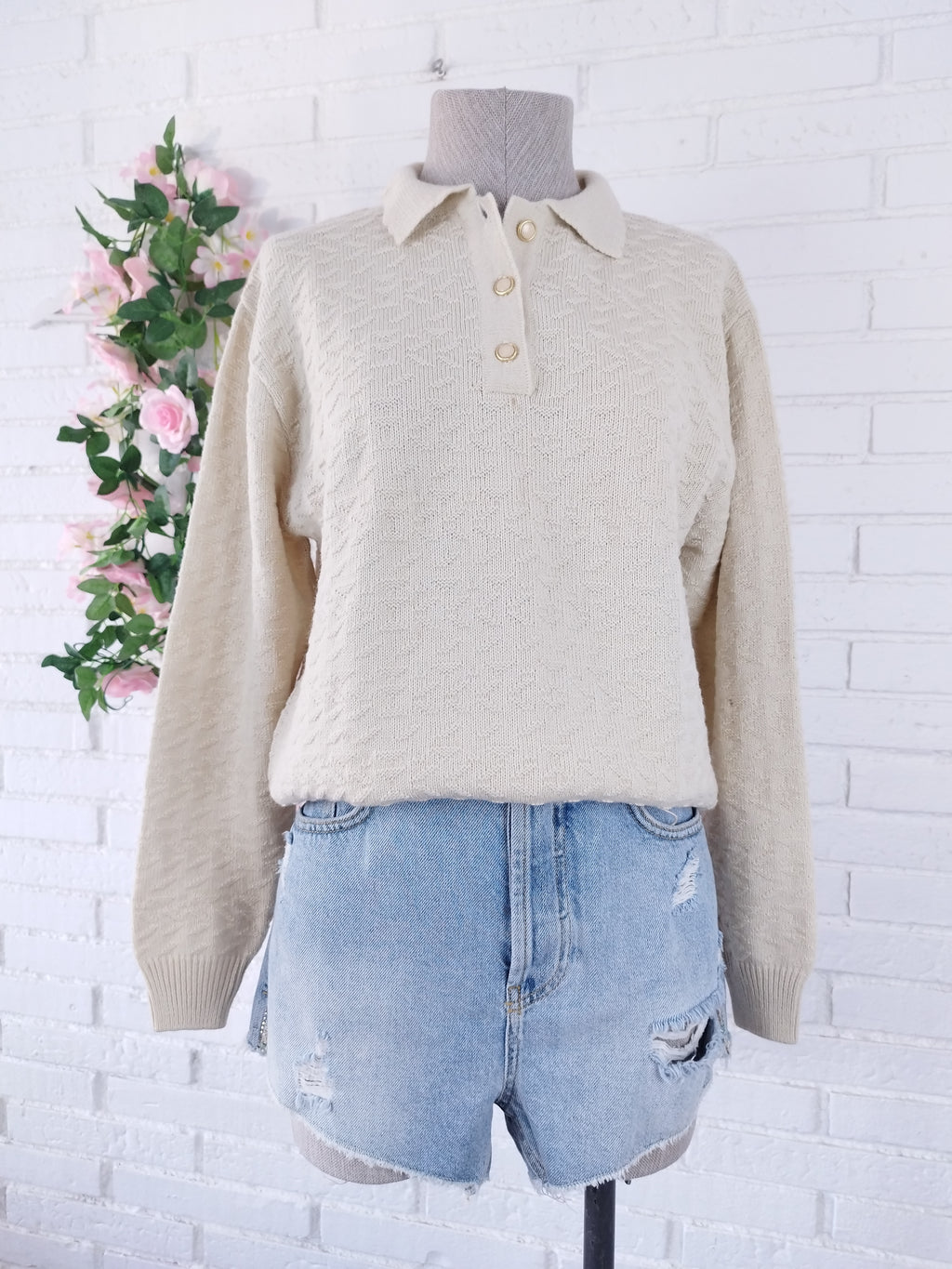 Vintage 90s Jacquard Knit Sweater — Polo Collar, Button Placket & Beige