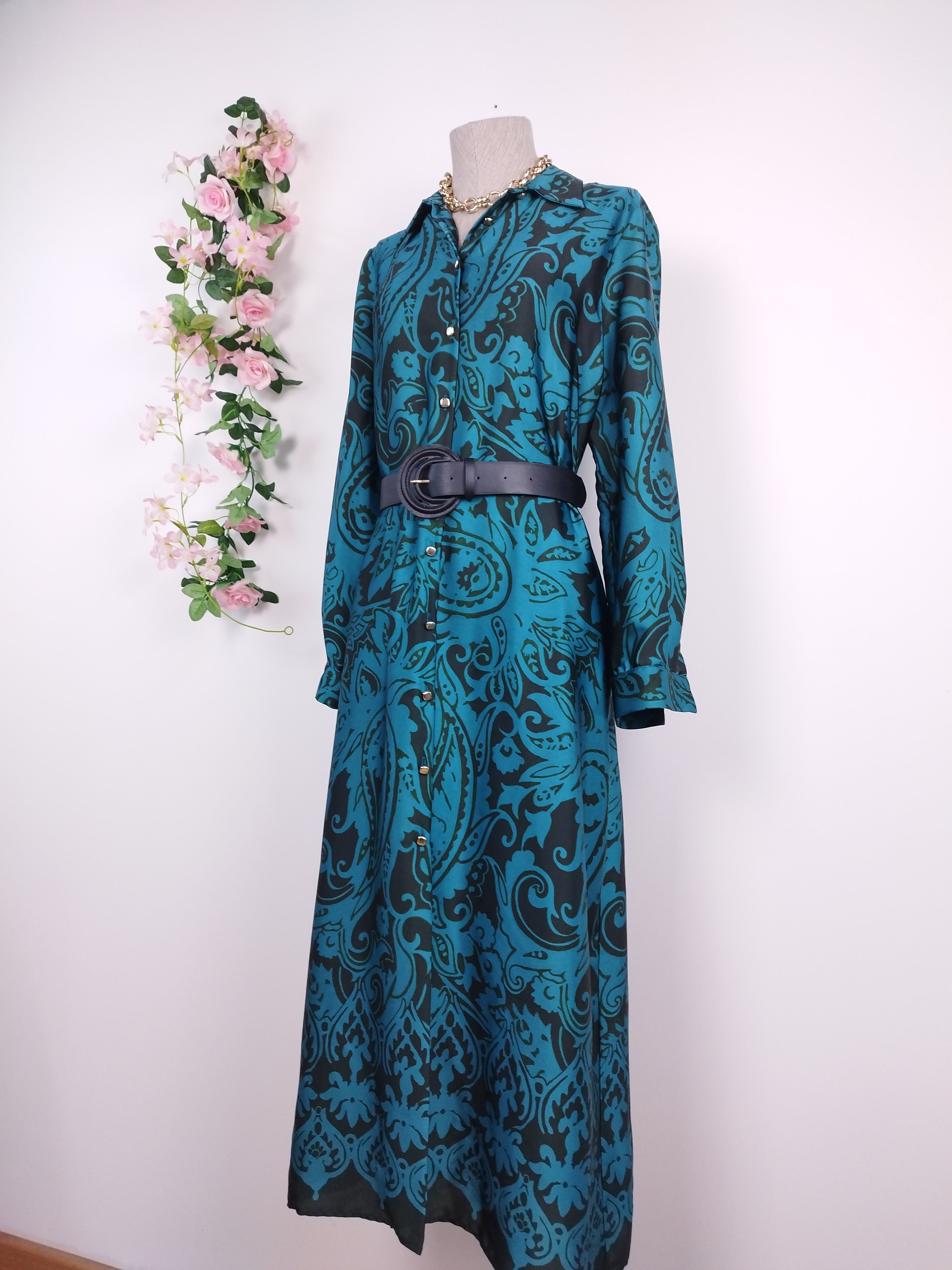 Vestido ZARA Largo Camisero satinado