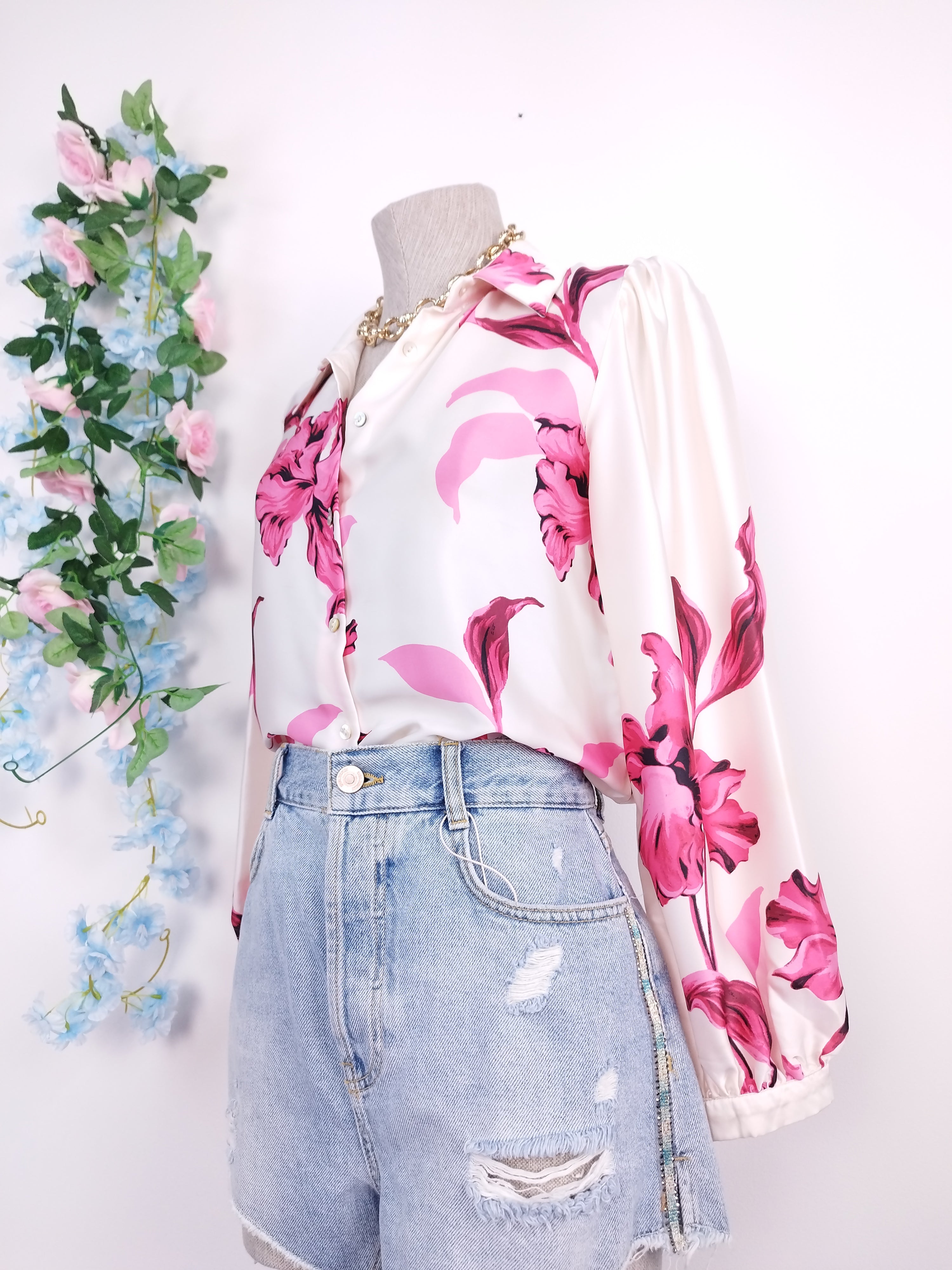 Blusa ZARA Satinada Flores Manga Larga