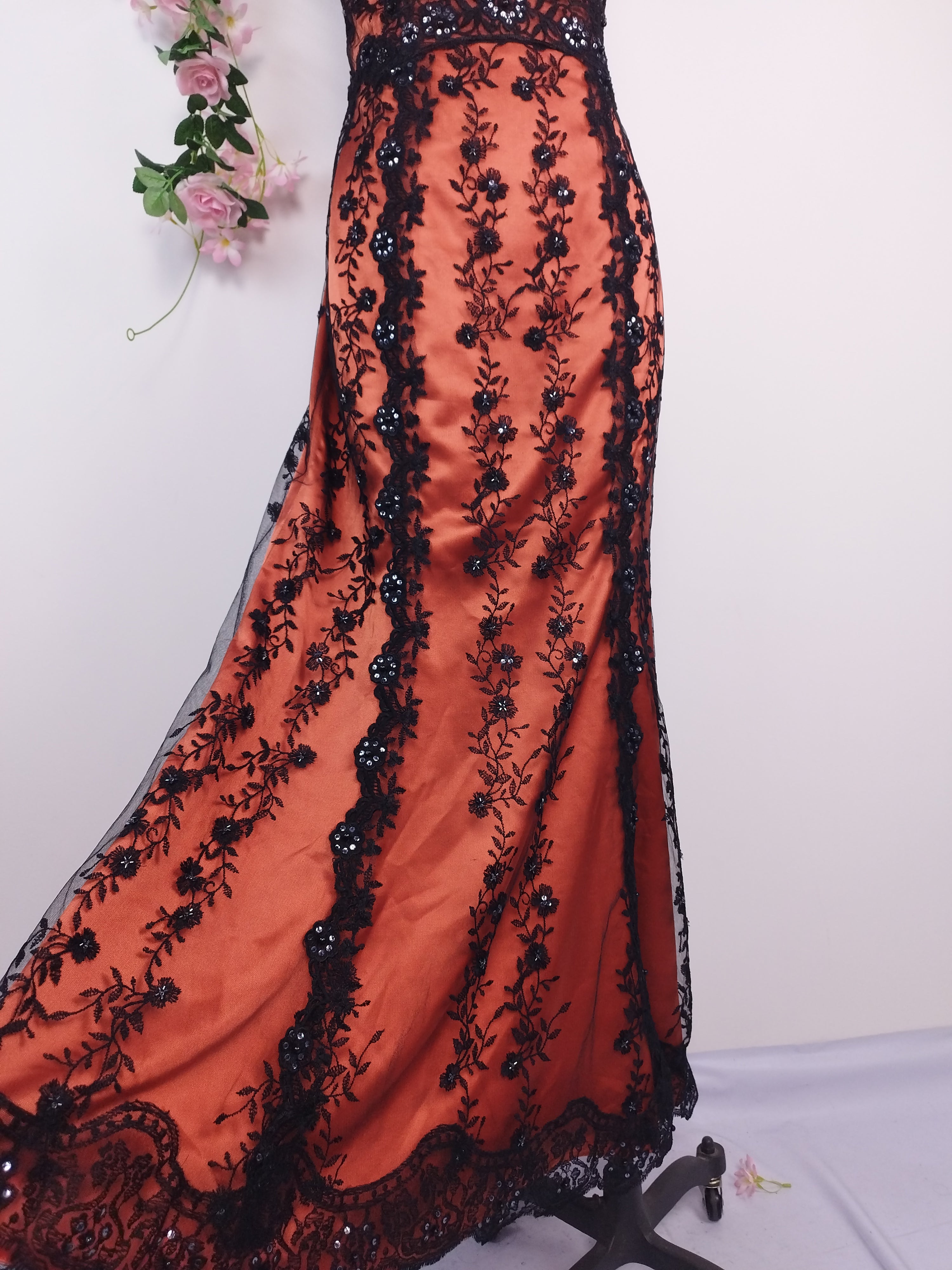 Rust Y2K mermaid gown — Black lace & crystal sequin floral